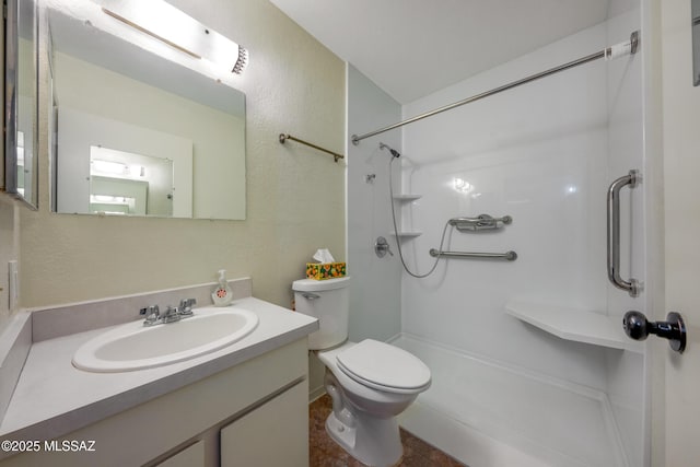 418 N Calle De Las Profetas, Green Valley, AZ 85614 - full bath featuring toilet, a shower, a textured wall, and vanity