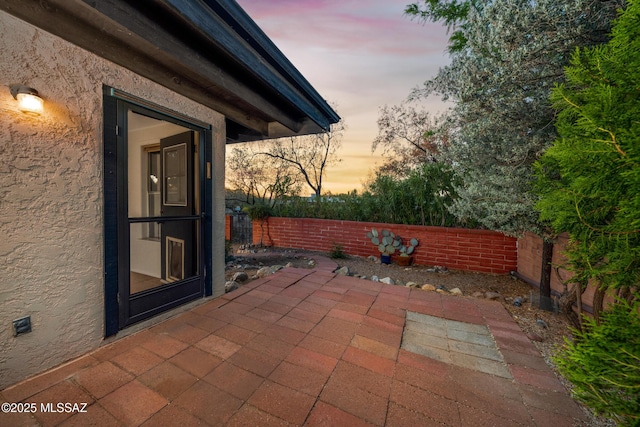 418 N Calle De Las Profetas, Green Valley, AZ 85614 - patio terrace at dusk featuring fence