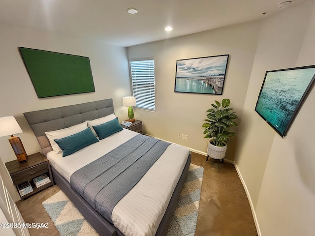 bedroom featuring recessed lighting, baseboards, and carpet flooring