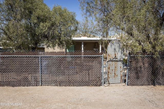 exterior space with fence