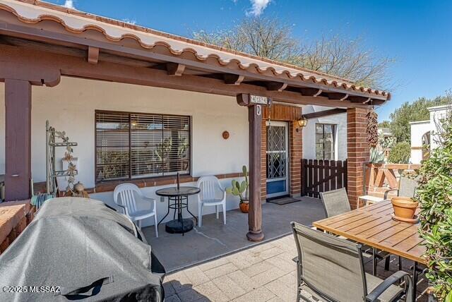 view of patio / terrace with outdoor dining space