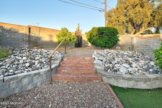 view of yard featuring a fenced backyard