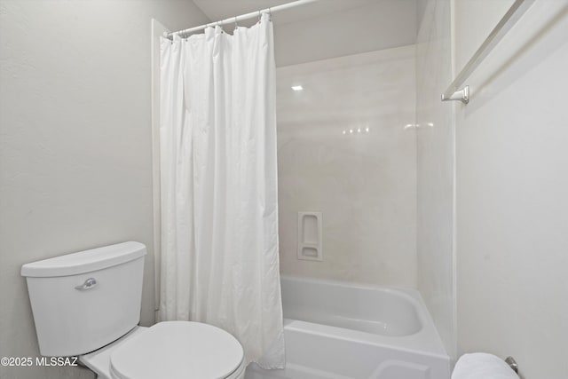 715 W Annandale Way, Tucson, AZ 85737 - bathroom with toilet and shower / bath combo