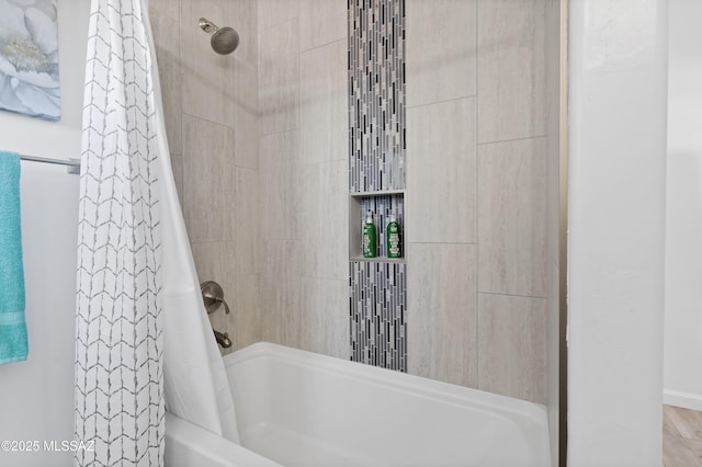 3337 E Wet Sand Pl, Vail, AZ 85641 - bathroom with shower / bath combination with curtain