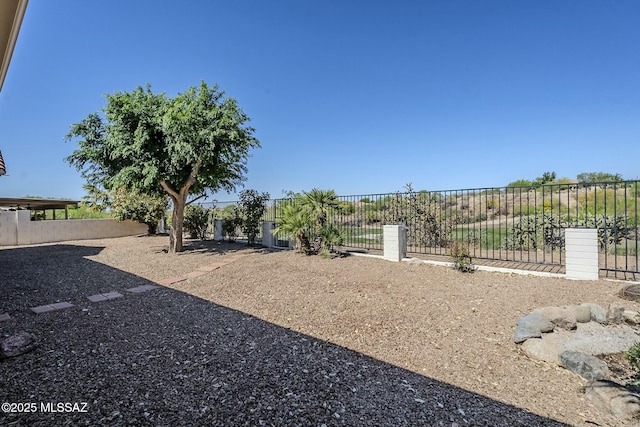 38034 S Golf Course Dr, Saddlebrooke, AZ 85739 - view of yard featuring fence private yard