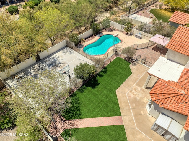 birds eye view of property
