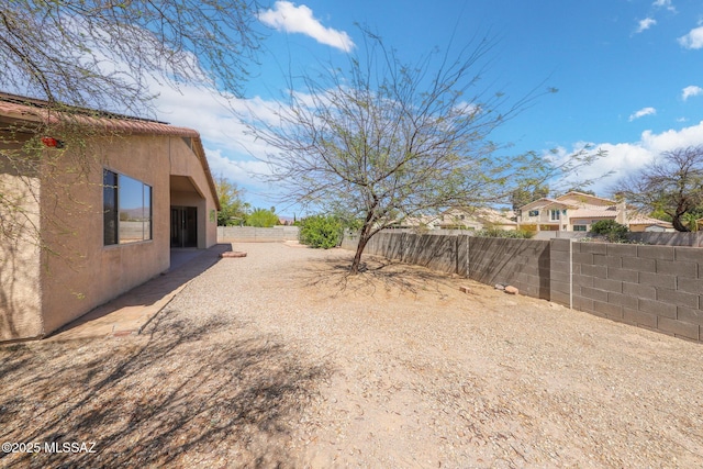8418 N Sayante Way, Tucson, AZ 85743 - view of yard featuring a fenced backyard
