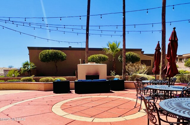5775 S Camino Del Sol Unit 6104, Green Valley, AZ 85622 - view of patio