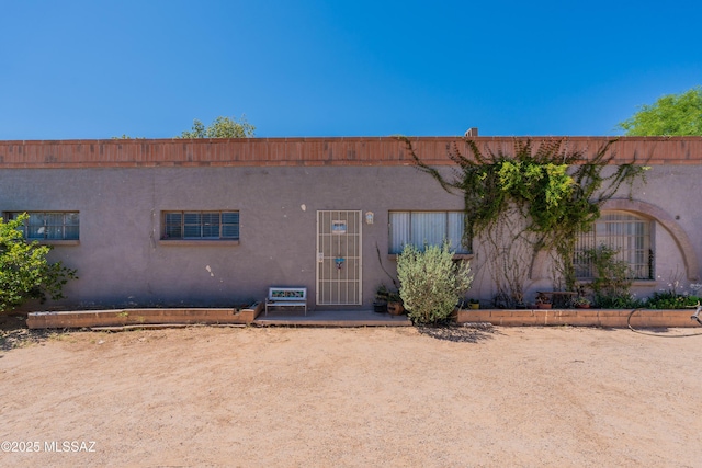 view of front of property with stucco siding