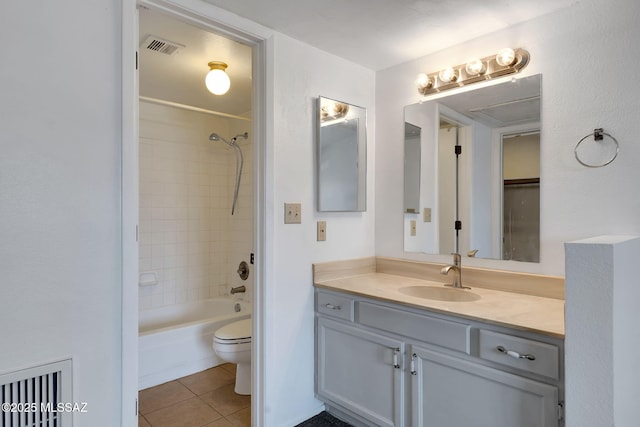 2172 N Pantano Rd Unit 217, Tucson, AZ 85715 - full bath featuring tile patterned floors, vanity, toilet, and shower / bathtub combination