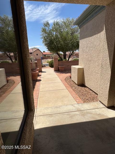 4769 S Meadow Ridge Dr, Green Valley, AZ 85622 - view of patio