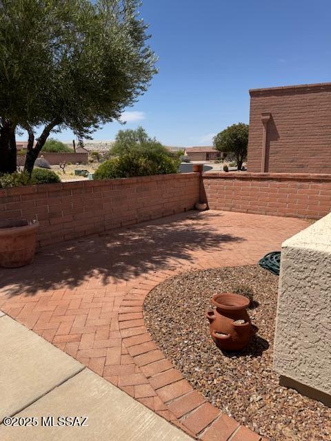 4769 S Meadow Ridge Dr, Green Valley, AZ 85622 - view of patio