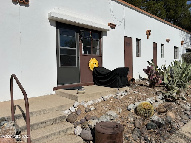 view of front of home with stucco siding