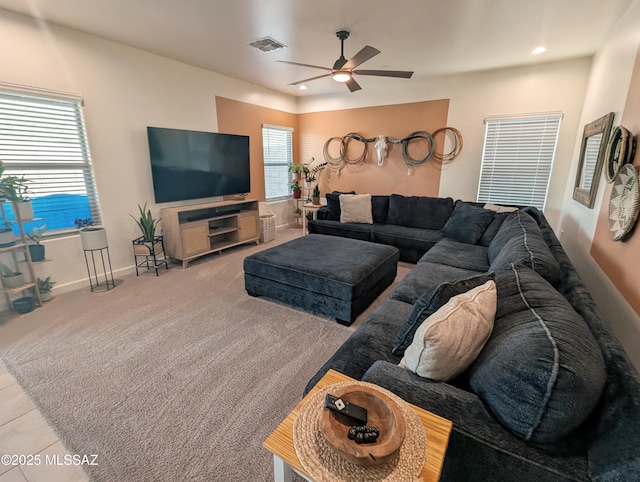 living area featuring visible vents, ceiling fan, recessed lighting, and baseboards