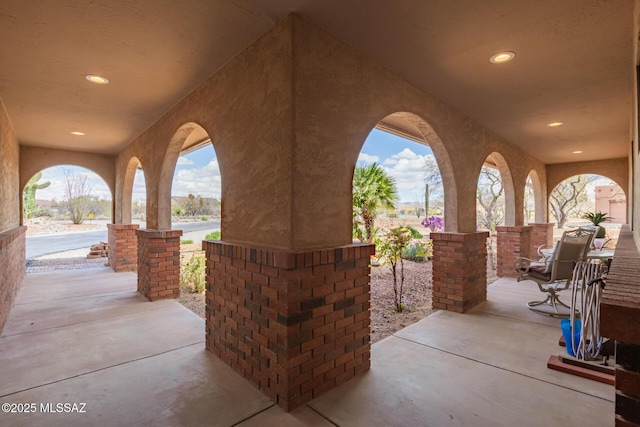 4720 E Wagon Train Rd, Tucson, AZ 85739 - view of patio / terrace with covered porch