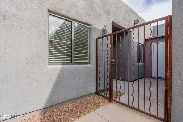 4173 N Fortune Loop, Tucson, AZ 85719 - entrance to property featuring stucco siding