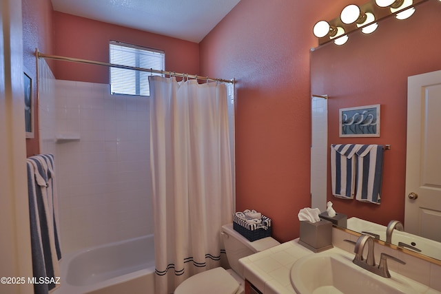 5200 E Calle Vista De Colores, Tucson, AZ 85711 - bathroom featuring vanity, toilet, and shower / bath combo with shower curtain