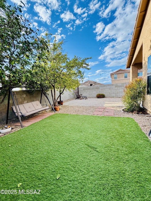8332 S Otis Dr, Tucson, AZ 85747 - full bathroom featuring a sink, a bath, a shower stall, and visible vents