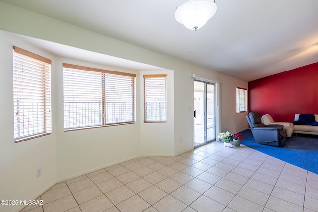 10532 E Malta St, Tucson, AZ 85747 - entryway featuring light tile patterned floors and baseboards
