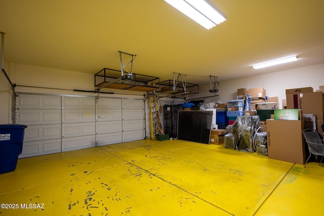 10532 E Malta St, Tucson, AZ 85747 - garage with a garage door opener