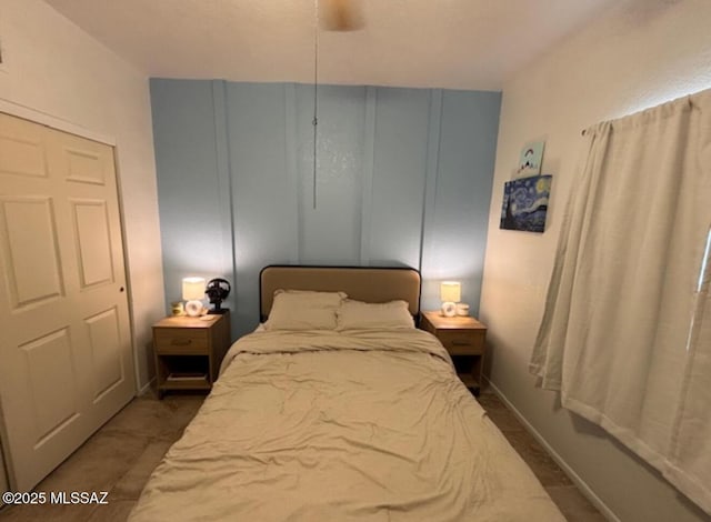 bedroom featuring a ceiling fan