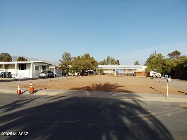 3918 N Midge Ln, Tucson, AZ 85705 - view of front facade