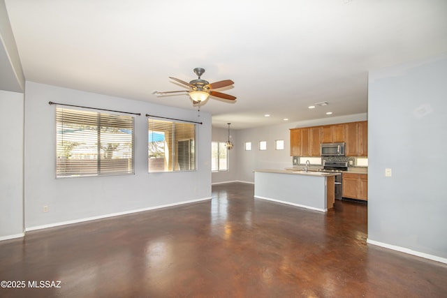 1419 W Red Creek Dr, Tucson, AZ 85737 - unfurnished living room with concrete flooring, recessed lighting, and a ceiling fan
