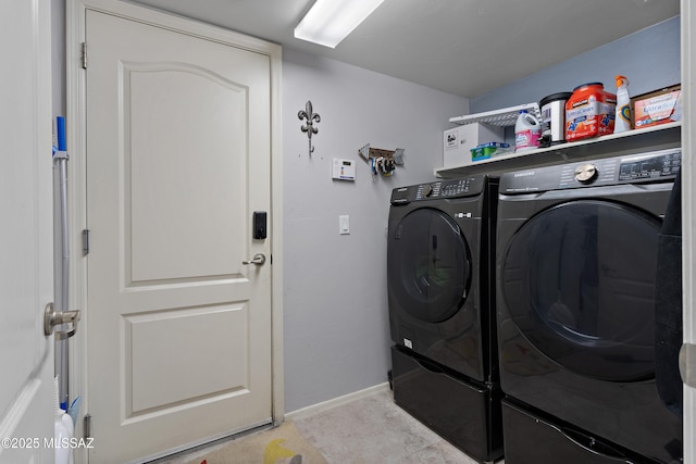 761 W Grantham St, Vail, AZ 85641 - clothes washing area featuring baseboards, laundry area, and independent washer and dryer
