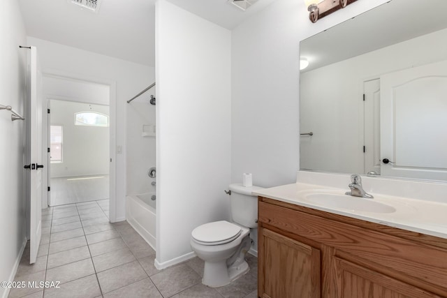 13140 E Mesquite Flat Spring Dr, Vail, AZ 85641 - full bath featuring tile patterned flooring,  shower combination, toilet, vanity, and baseboards