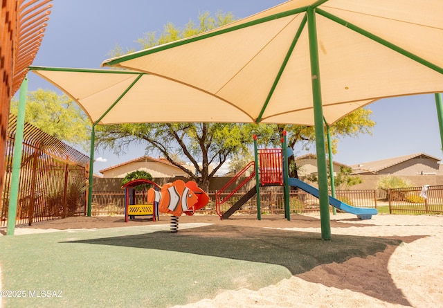 10391 E Malta St, Tucson, AZ 85747 - community play area featuring fence