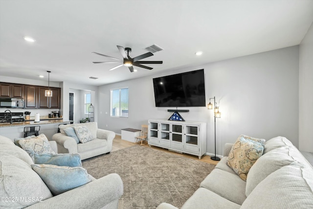 6822 E Via Arroyo Largo, Tucson, AZ 85756
