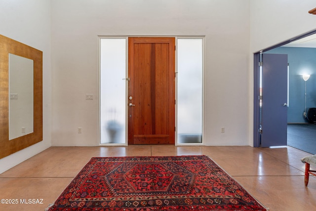 738 S Tohono Ridge Pl, Tucson, AZ 85745 - entryway with concrete floors