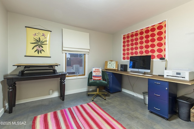 1321 N Norris Ave, Tucson, AZ 85719 - office space featuring concrete floors and baseboards