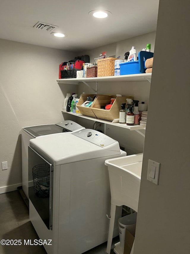1321 N Norris Ave, Tucson, AZ 85719 - laundry area featuring independent washer and dryer