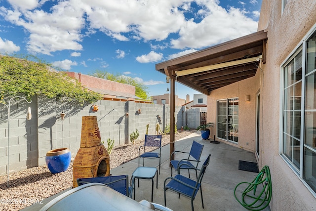 view of patio featuring a fenced backyard