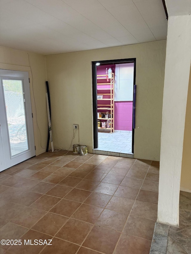 291 E Los Rincones, Green Valley, AZ 85614 - empty room featuring tile patterned floors