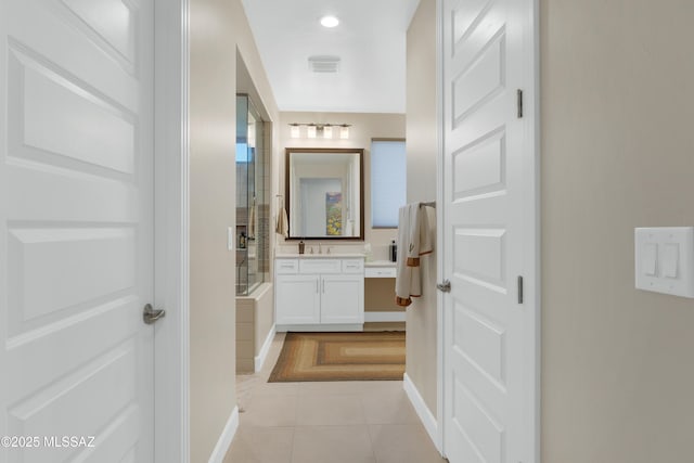 35605 S Overlook Dr, Saddlebrooke, AZ 85739 - full bath featuring tile patterned flooring, visible vents, vanity, and baseboards