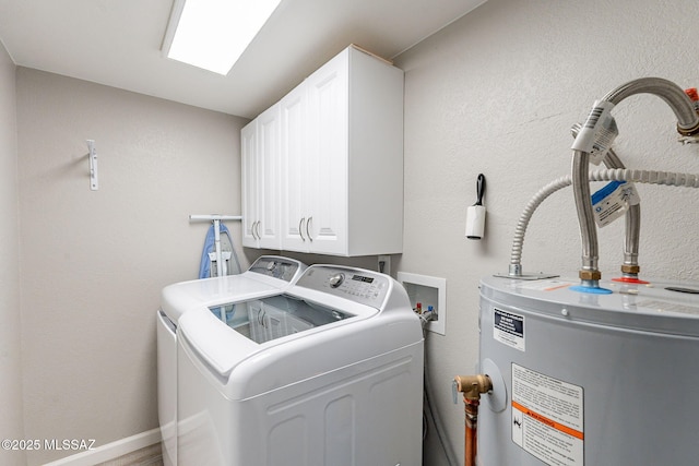 649 W Via, San Mateo, Green Valley, AZ 85614 - laundry room with separate washer and dryer, a textured wall, cabinet space, and water heater