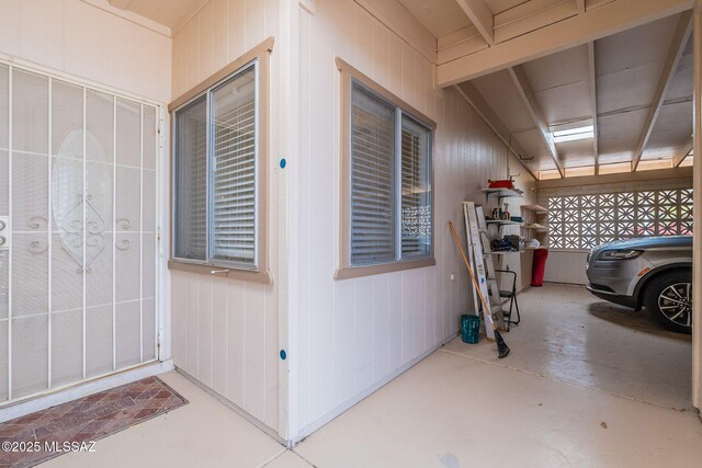 649 W Via, San Mateo, Green Valley, AZ 85614 - view of garage
