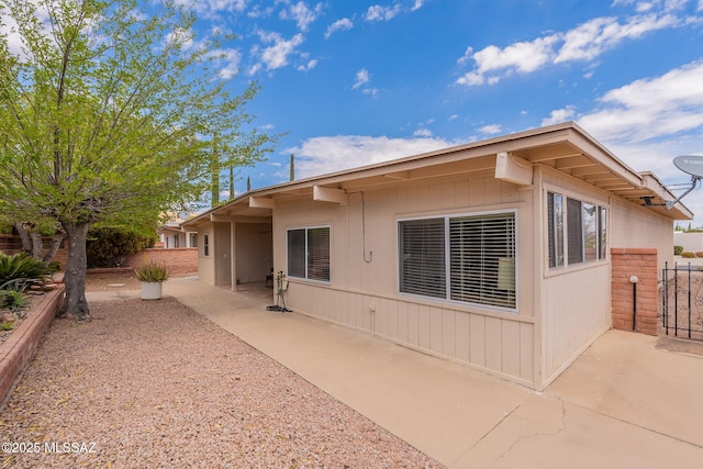 649 W Via, San Mateo, Green Valley, AZ 85614 - view of property exterior featuring a patio and fence