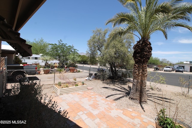 2665 N Leah Pl, Tucson, AZ 85705 - view of patio / terrace with fence