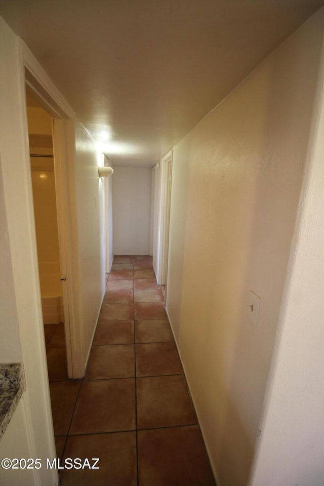 2665 N Leah Pl, Tucson, AZ 85705 - hall with light tile patterned flooring