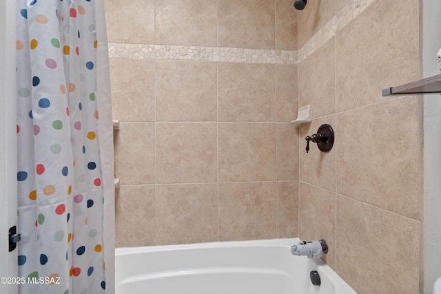 full bath with shower / bath combination with curtain