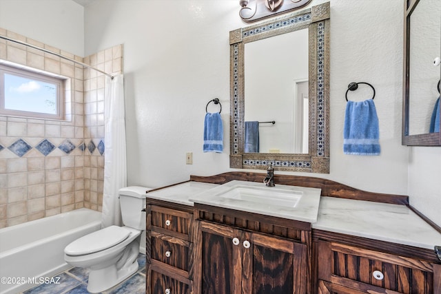 20 Buckskin Ln, Sonoita, AZ 85637 - full bathroom with vanity, shower / bath combo with shower curtain, and toilet