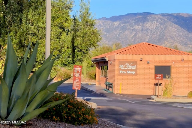 14045 N Desert Butte Dr, Oro Valley, AZ 85755 - exterior space