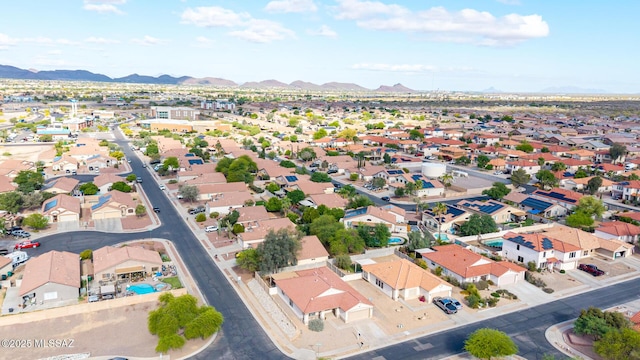 birds eye view of property featuring a residential view and a mountain view