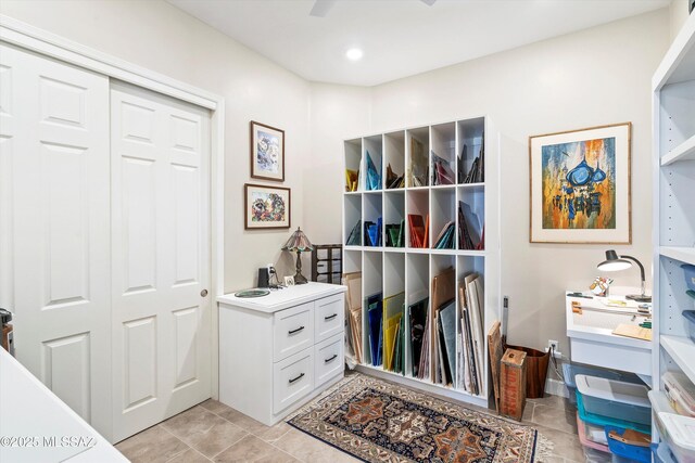 660 W Aviator Crossing Dr, Oro Valley, AZ 85755 - interior space featuring light tile patterned floors