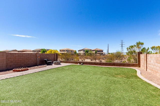 9528 S Desert Fauna Loop, Tucson, AZ 85747 - view of yard featuring a fenced backyard