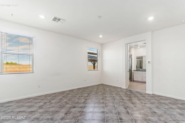 10394 S Cienega Knolls Loop, Vail, AZ 85641 - spare room with recessed lighting and baseboards