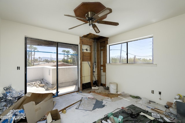 601 N Sahuara Ave, Tucson, AZ 85711 - spare room featuring a ceiling fan
